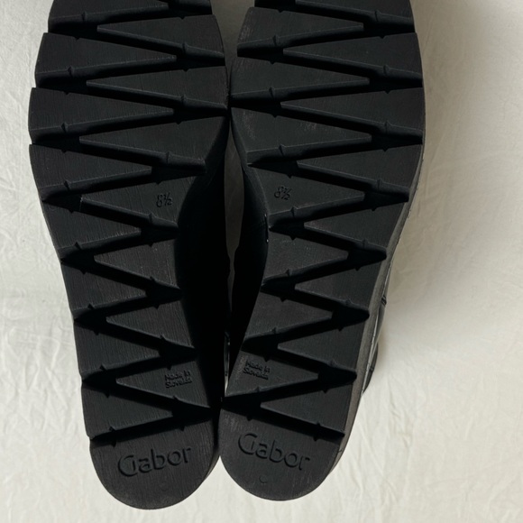 Gabor-Women's Size 8.5 but fit like a size 10 Black Utopia Wedge Heel Ankle Boot - Picture 11 of 12